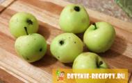 Яблоки с творогом запеченные в духовке