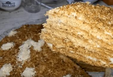 Как сделать медовый торт дома